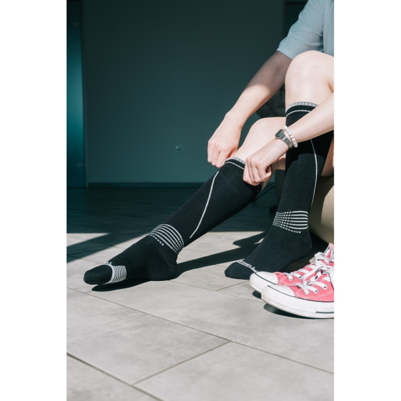 Водонепроникні шкарпетки Dexshell Longlite Socks 2.0, сірі полоски, розмір L (43-46)