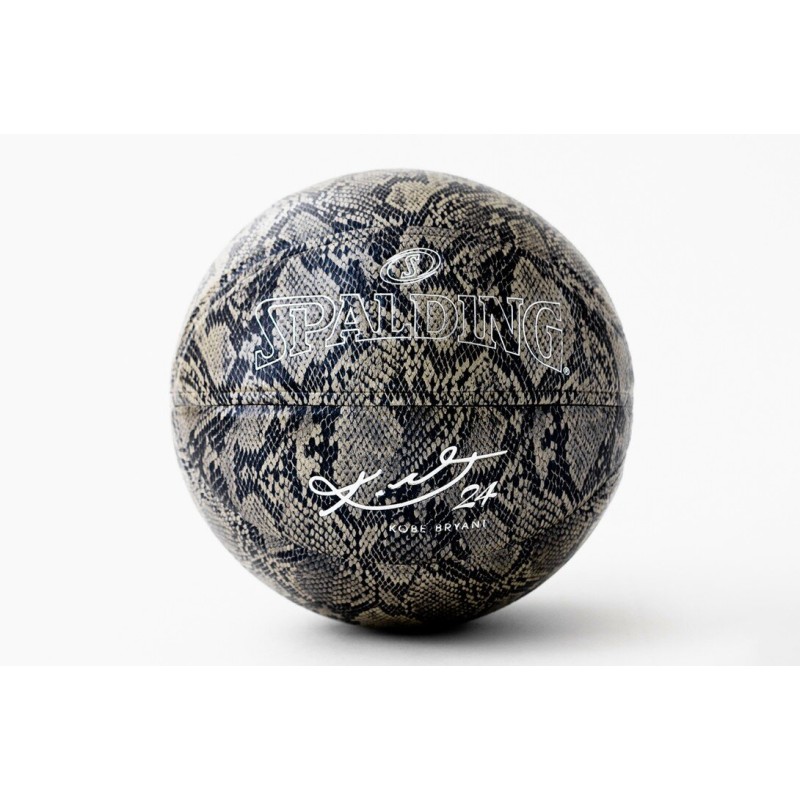 М'яч баскетбольний Spalding Kobe Bryant Snake Ball 76636Z