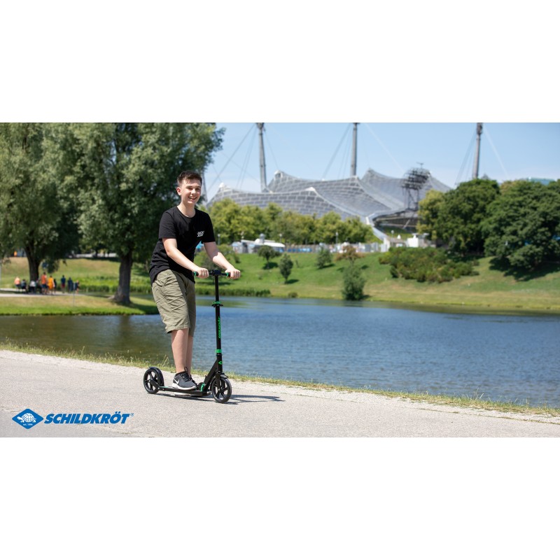 Міський самокат Schildkröt City Scooter Street Master 200mm Green чорно-зелений Уні Max:100 кг