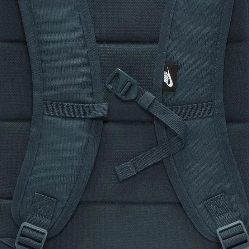 Рюкзак Nike NK HERITAGE Eugene BKPK 23L темно-зеленый Уни 43x30x15 см