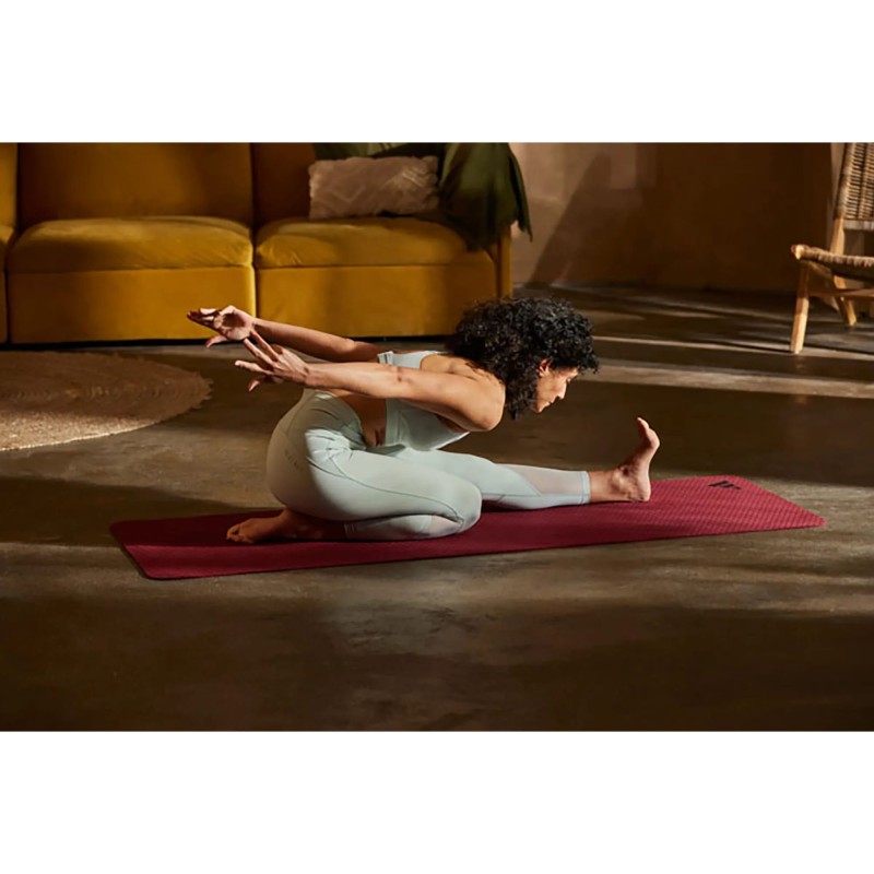 Килимок для йоги Adidas Yoga Mat бордовий 183 х 61 х 0,6 см
