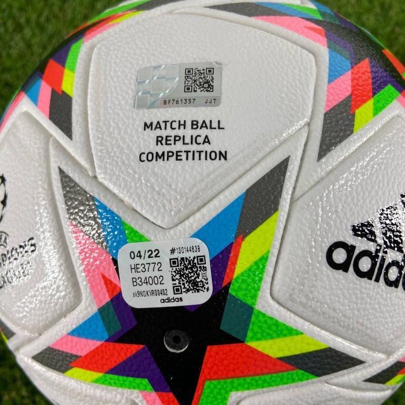 Футбольний м'яч Adidas 2022 UCL Void Competition HE3772, розмір №4