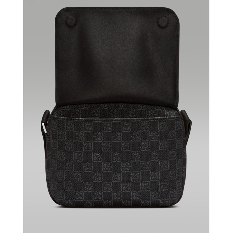 Сумка через плече Jordan Monogram Messenger Bag (3.6L) (MA9156-023)