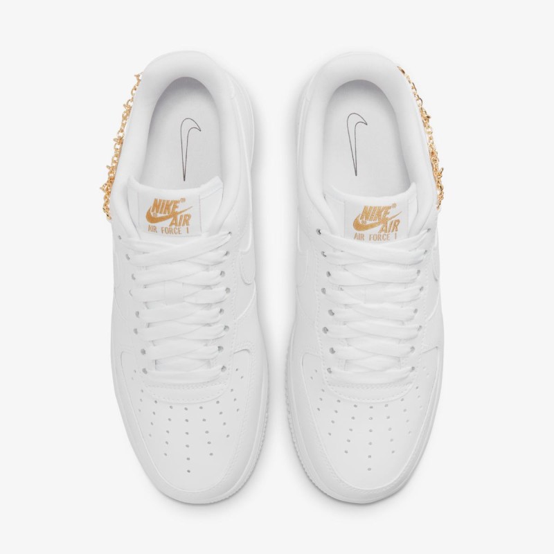 Кросівки жіночі Nike Wmns Air Force 1 07 Lx (DD1525-100)