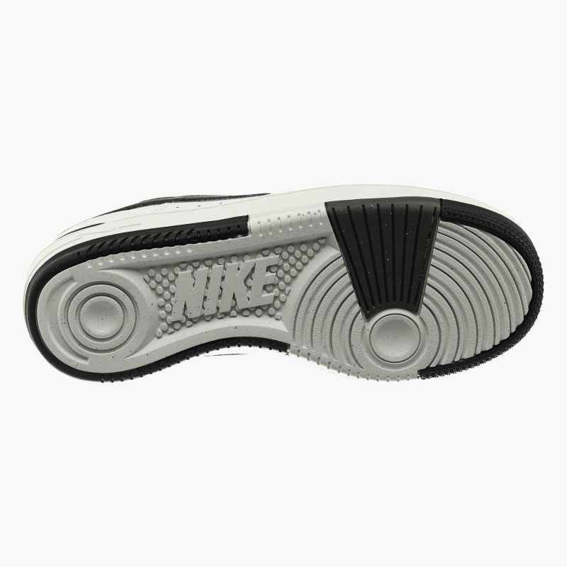 Кросівки жіночі Nike Gamma Force Shoes