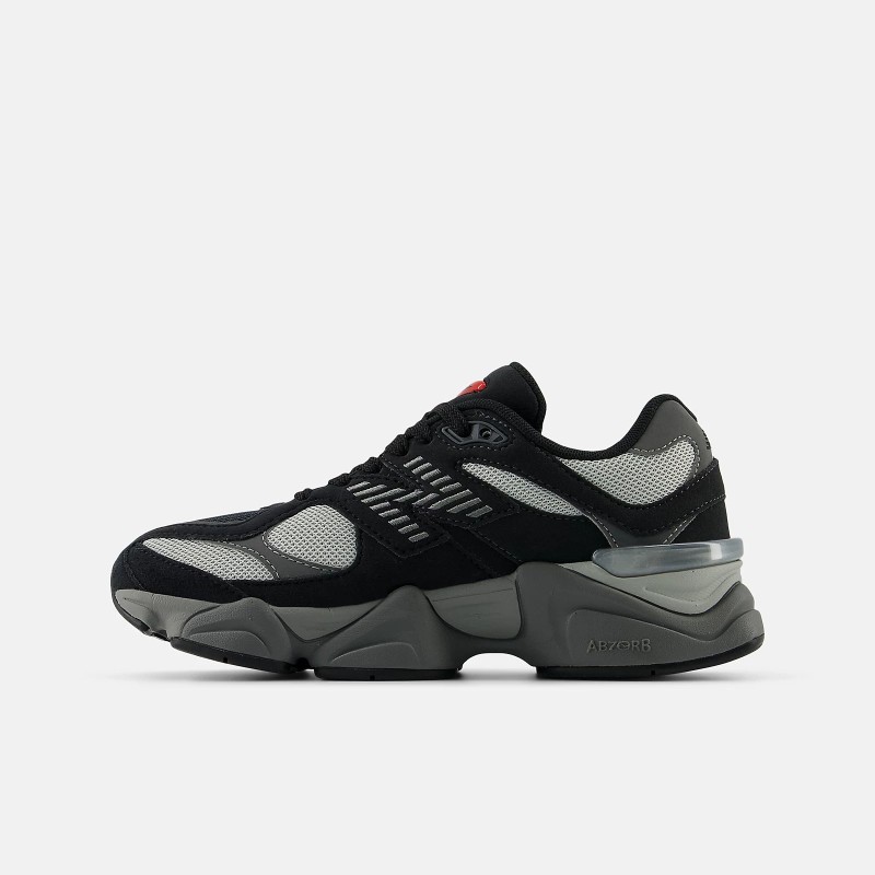 Кросівки жіночі New Balance 9060 (GC9060BK)