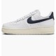 Кросівки жіночі Nike Air Force 1 '07 Flyease (HJ9122-100)