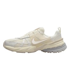 Кросівки жіночі Nike V2k Run 