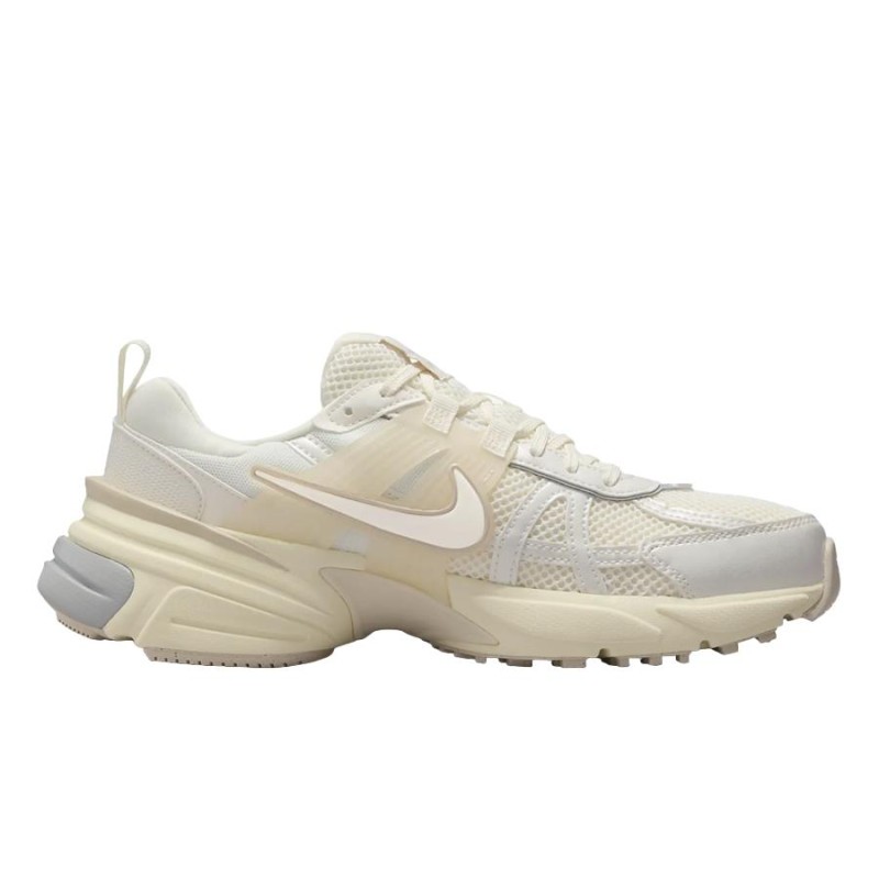 Кросівки жіночі Nike V2k Run 