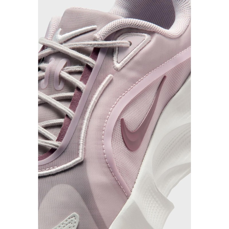 Кросівки жіночі Nike Wmns Aura Edge (HQ7025-001)