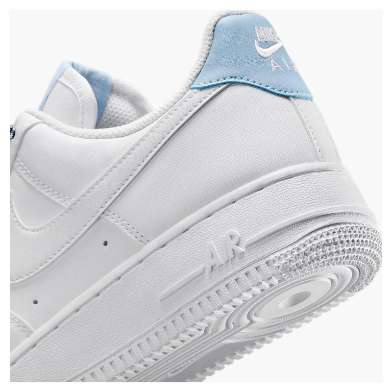 Кросівки жіночі Nike Air Force 1 '07 (IB7167-101)