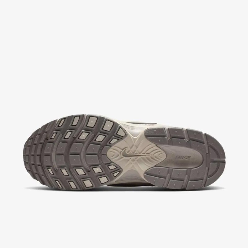 Кросівки жіночі Nike W V5 Rnr (II6294-201)