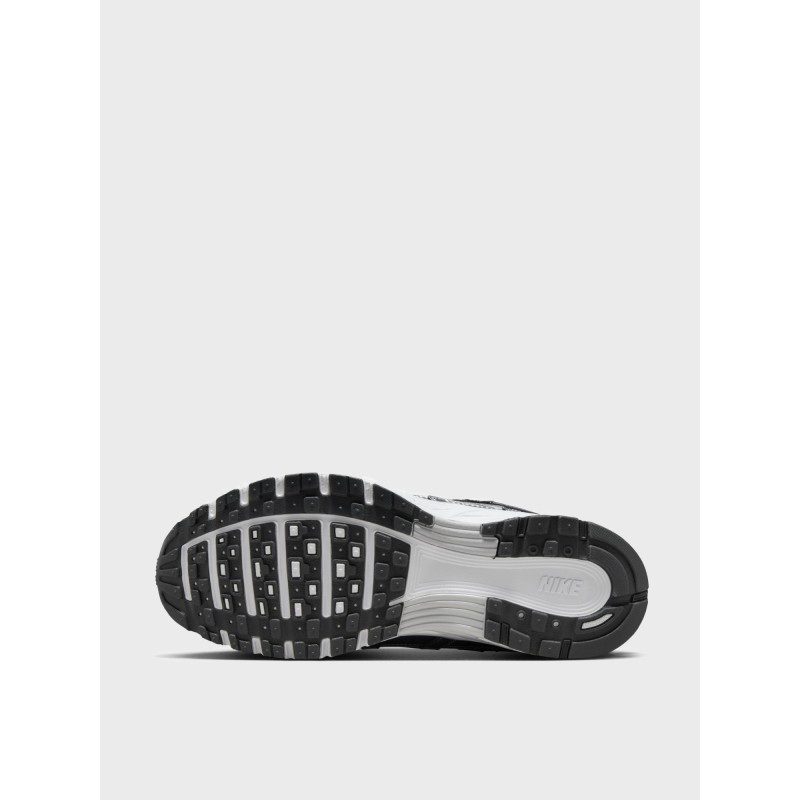 Кросівки жіночі Nike P-6000 (IO3496-001)