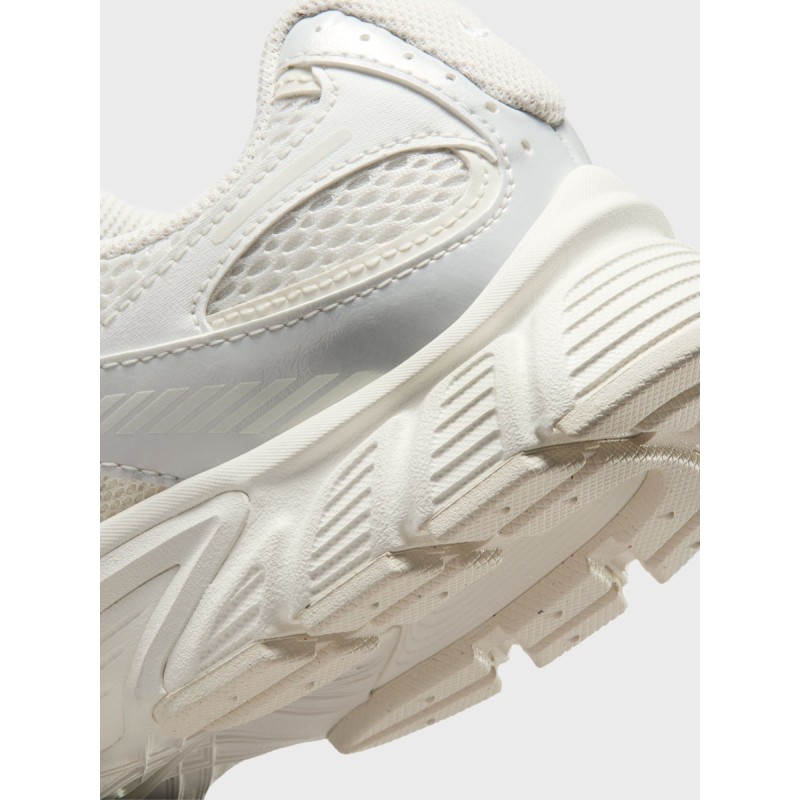 Кросівки жіночі Nike W V5 Rnr Sib (IQ0276-030)