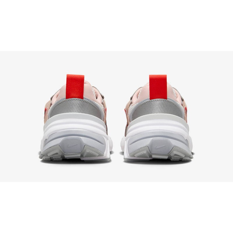 Кросівки для бігу жіночі Nike V2k Run (HF9997-100)