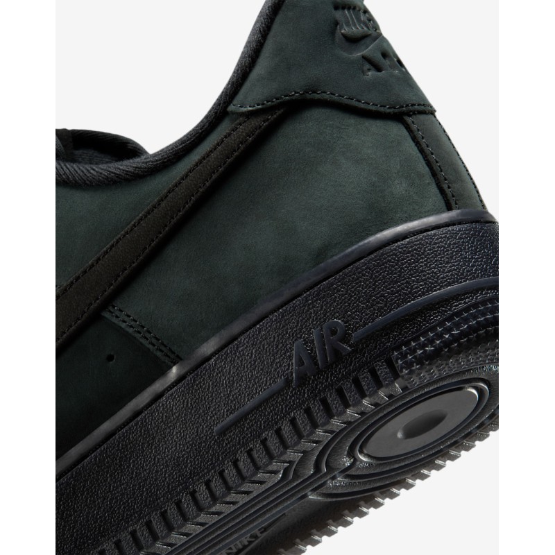 Кросівки чоловічі Nike Air Force 1 '07 Wb (CJ9179-001)