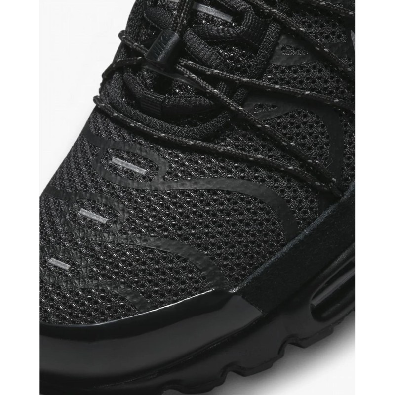 Кросівки унісекс Nike Air Max Plus Utility (FD0670-001)