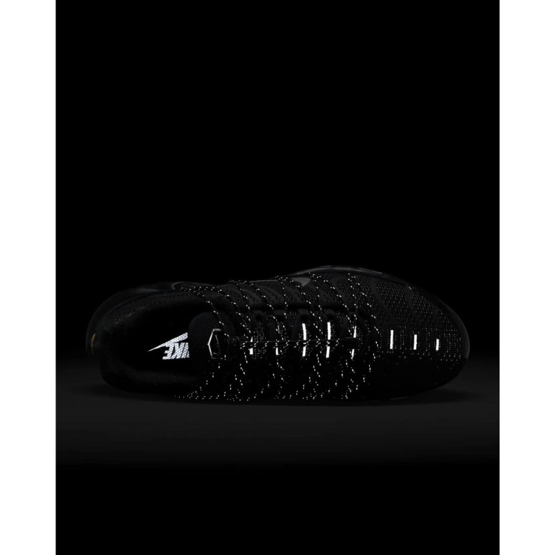 Кросівки унісекс Nike Air Max Plus Utility (FD0670-001)
