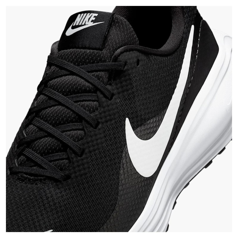 Кросівки чоловічі Nike Revolution 8