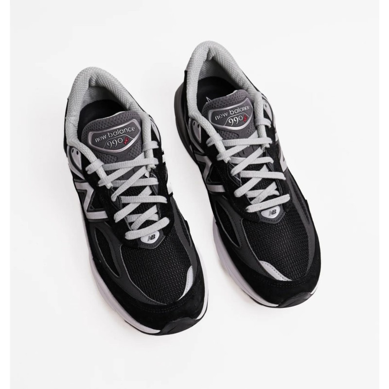 Кросівки чоловічі New Balance 990V6 (M990BK6)