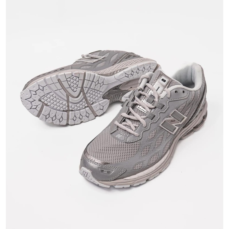 Кросівки чоловічі New Balance 1906W (U1906WFE)