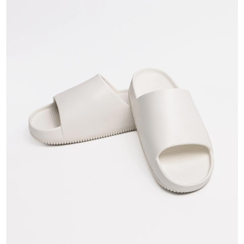 Тапочки чоловічі Nike Calm Slide (FD4116-100)