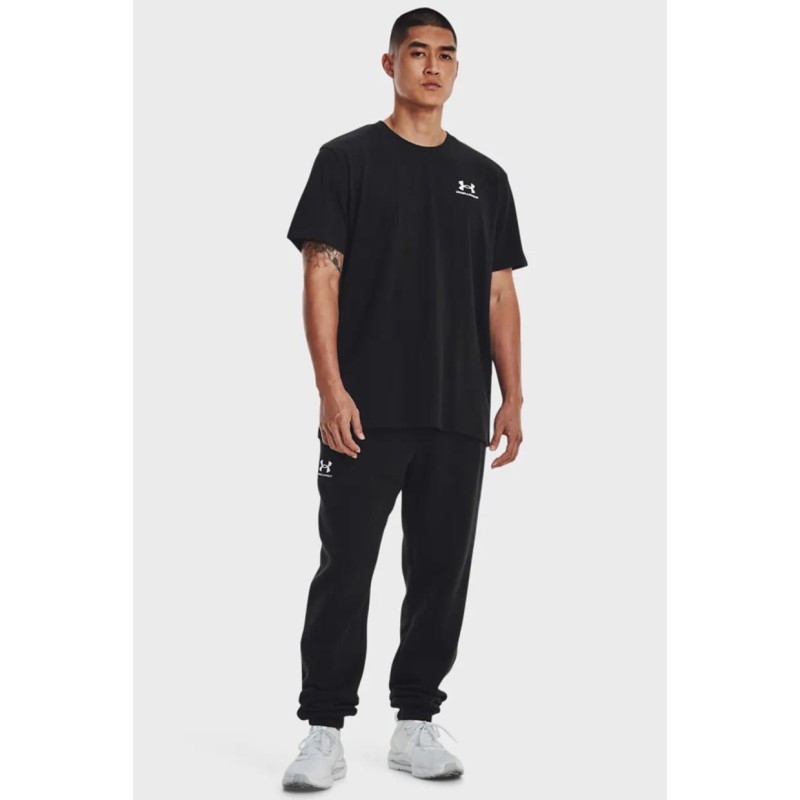 Футболка чоловіча Under Armour Logo Emb Heavyweight (1373997-001)