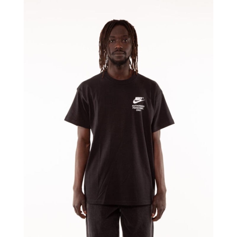 Футболка чоловіча Nike M Nsw Authrzd Personnel Tee (DM6427-010)