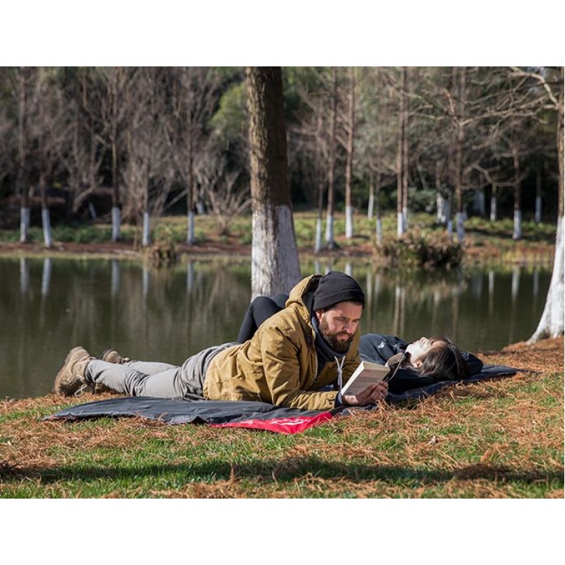 Килимок для пікніка Naturehike NH17D050-B Moisture Proof Camping Picnic Mat Black