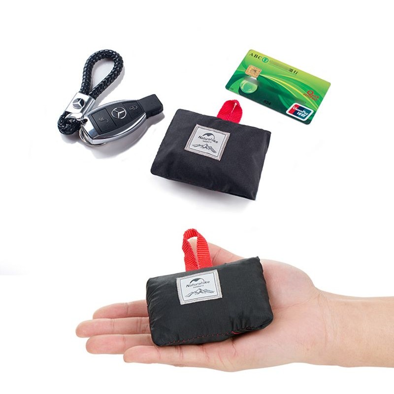 Килимок для пікніка Naturehike NH17D050-B Moisture Proof Camping Picnic Mat Black