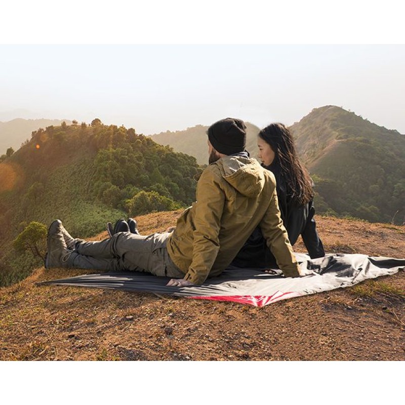 Килимок для пікніка Naturehike NH17D050-B Moisture Proof Camping Picnic Mat Black