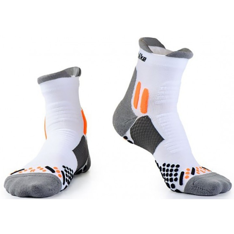 Шкарпетки для бігу чоловічі Naturehike Running 39-41 NH17A002-M gray/white