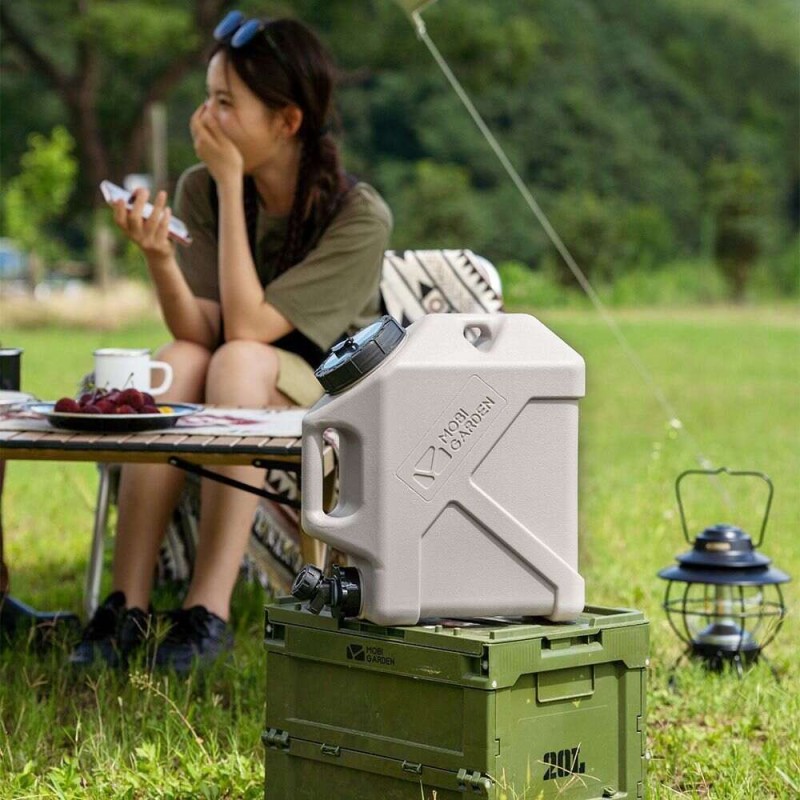 Каністра для води Mobi Garden MZ 10л NX22674001 beige